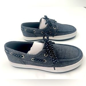 Nautica Spinnaker Boat Shoes, Youth Size 2, Blue MSRP $50 Boys Casual